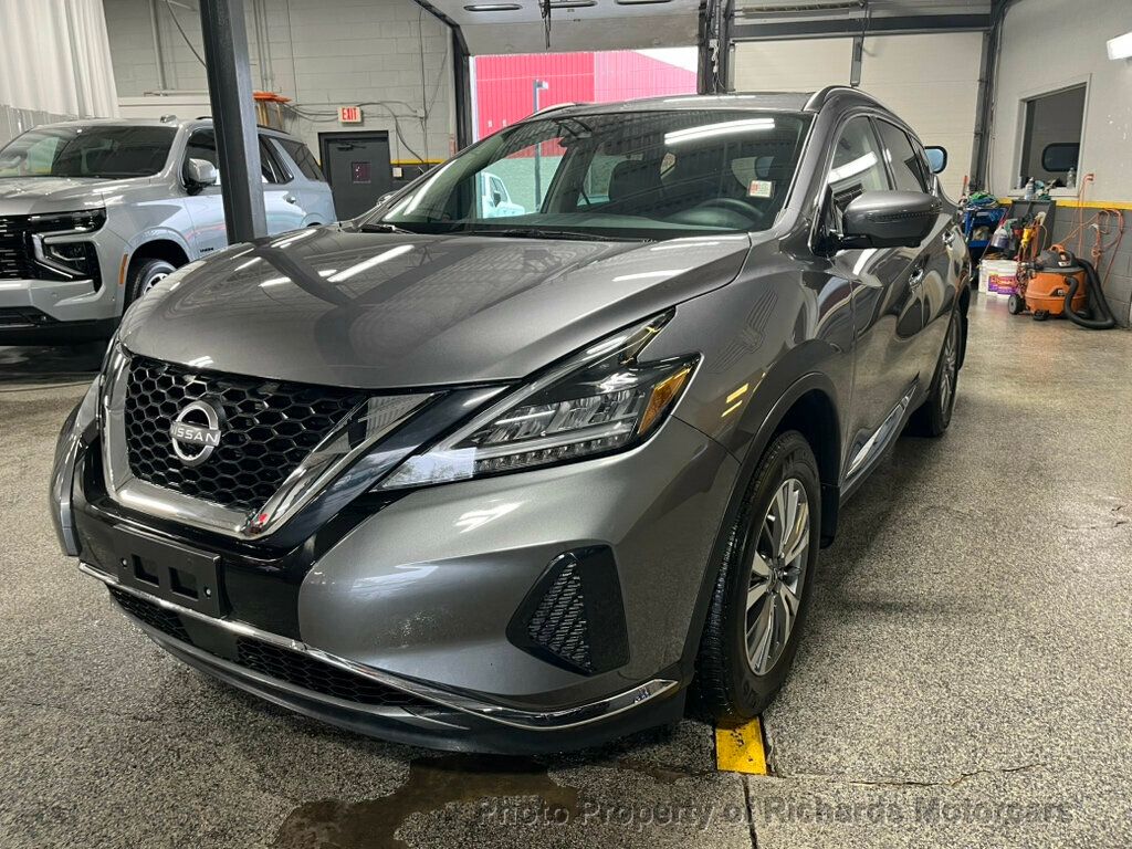2023 Nissan Murano SV photo 7