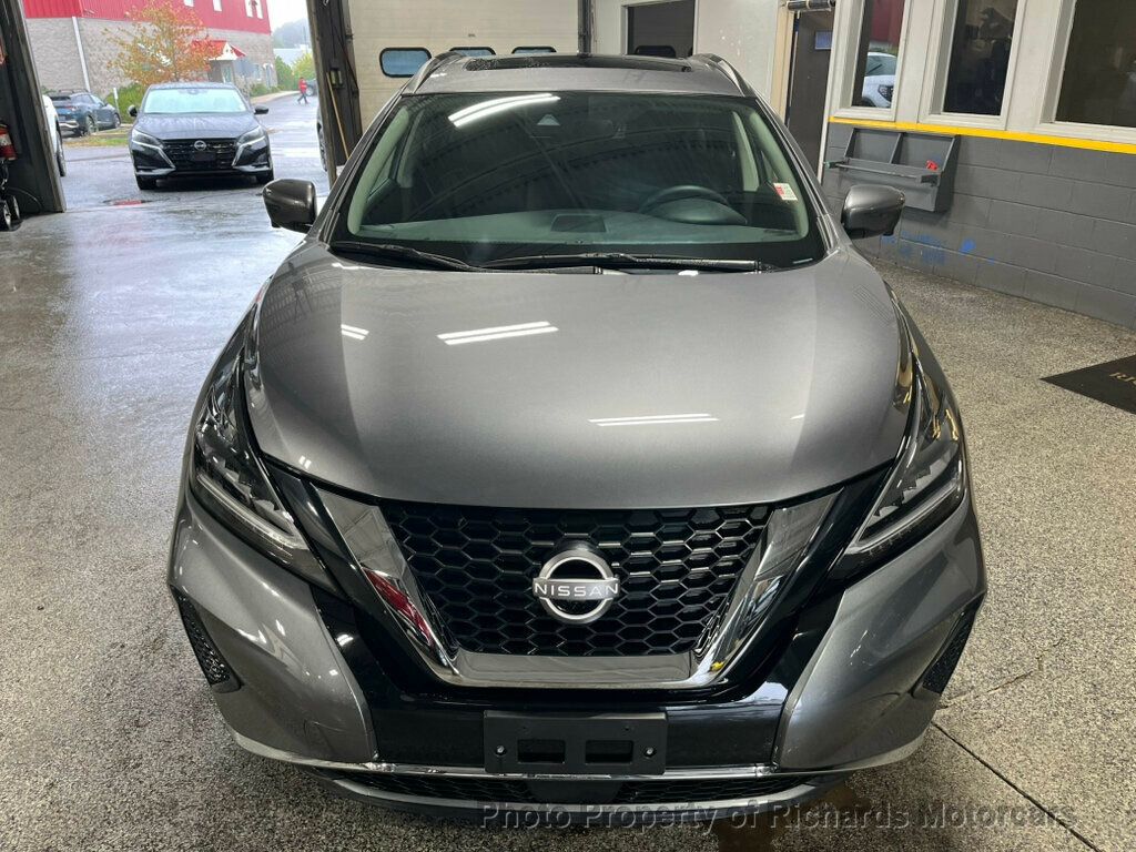 2023 Nissan Murano SV photo 9