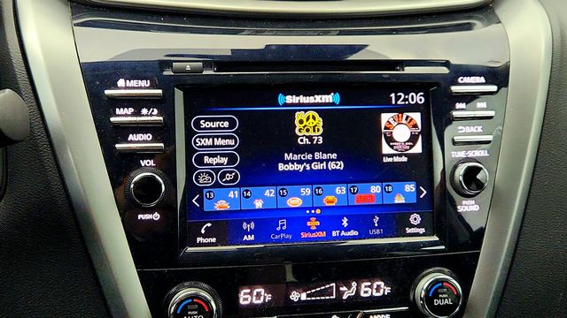 2023 Nissan Murano Platinum w/ 20'' Satin Black Alloy Wheels - 23017584 - 17