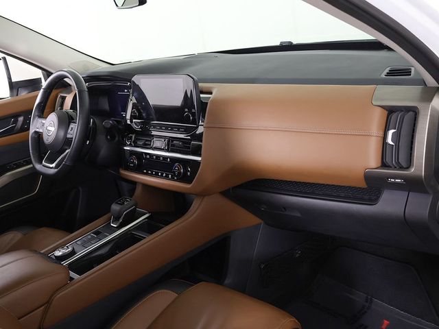 2023 Nissan Pathfinder Platinum 4WD - 23018796 - 31
