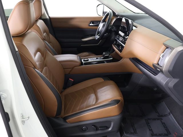 2023 Nissan Pathfinder Platinum 4WD - 23018796 - 33