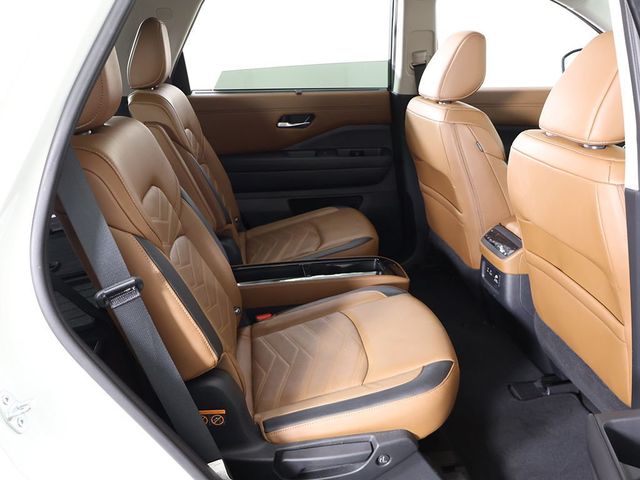 2023 Nissan Pathfinder Platinum 4WD - 23018796 - 39