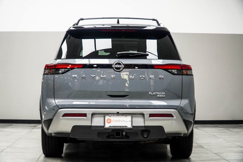 2023 Nissan Pathfinder Platinum photo 11