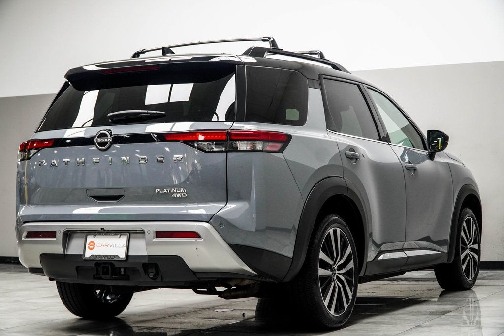 2023 Nissan Pathfinder Platinum photo 12
