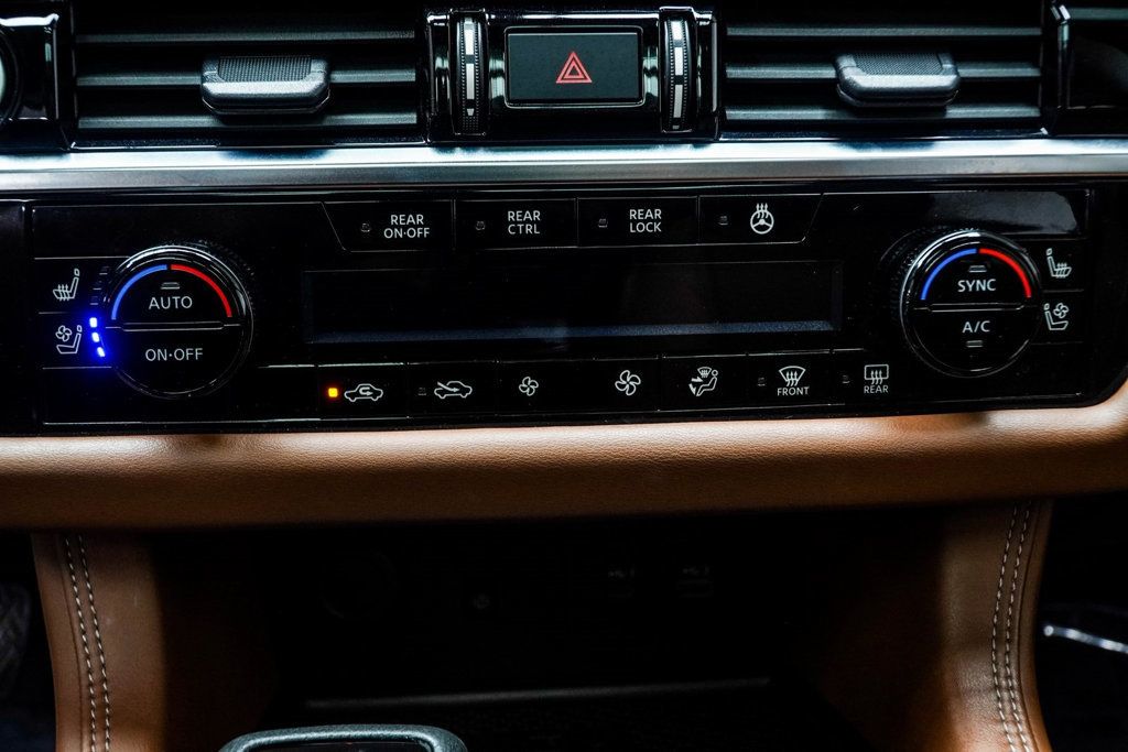 2023 Nissan Pathfinder Platinum photo 20