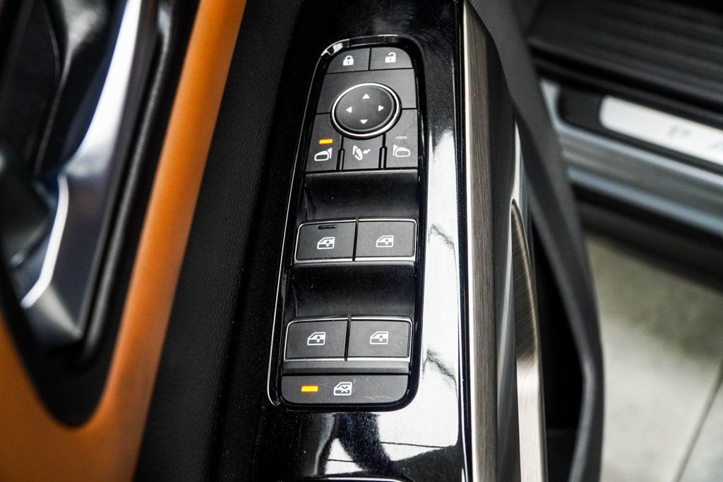 2023 Nissan Pathfinder Platinum photo 34