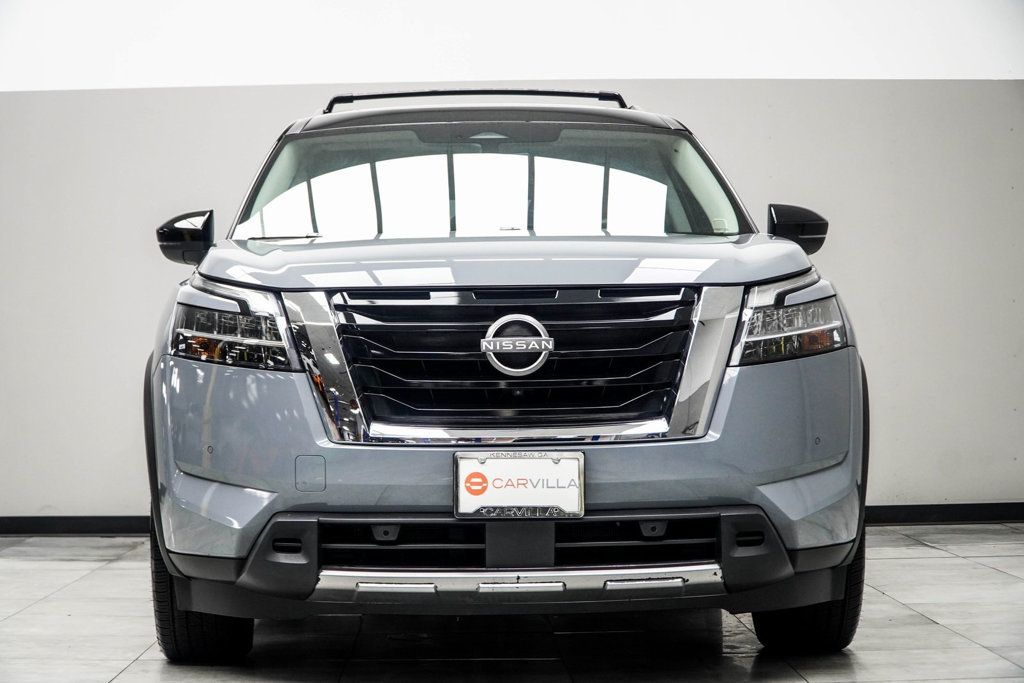 2023 Nissan Pathfinder Platinum photo 7