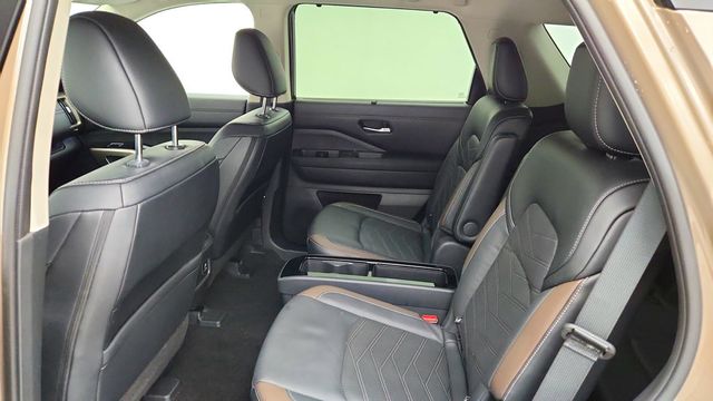 2023 Nissan Pathfinder Platinum 4WD - 23095516 - 19
