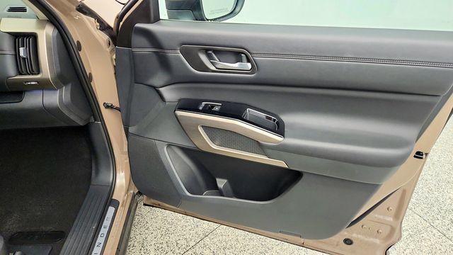 2023 Nissan Pathfinder Platinum 4WD - 23095516 - 24