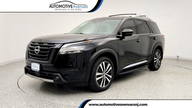 2023 Nissan Pathfinder Platinum 4WD - 23010087 - 0