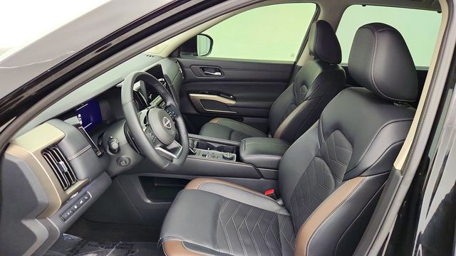 2023 Nissan Pathfinder Platinum 4WD - 23010087 - 20