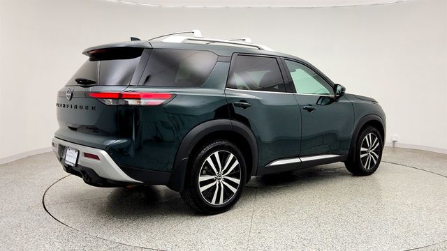 2023 Nissan Pathfinder Platinum 4WD with Black Package - 23014209 - 4