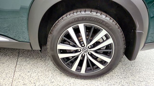 2023 Nissan Pathfinder Platinum 4WD with Black Package - 23014209 - 8