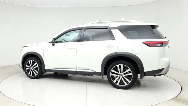 2023 Nissan Pathfinder Platinum 4WD with Captain Chairs Package - 22949249 - 6