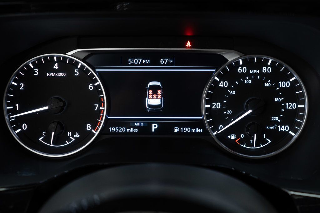 Nissan Pathfinder photo 22