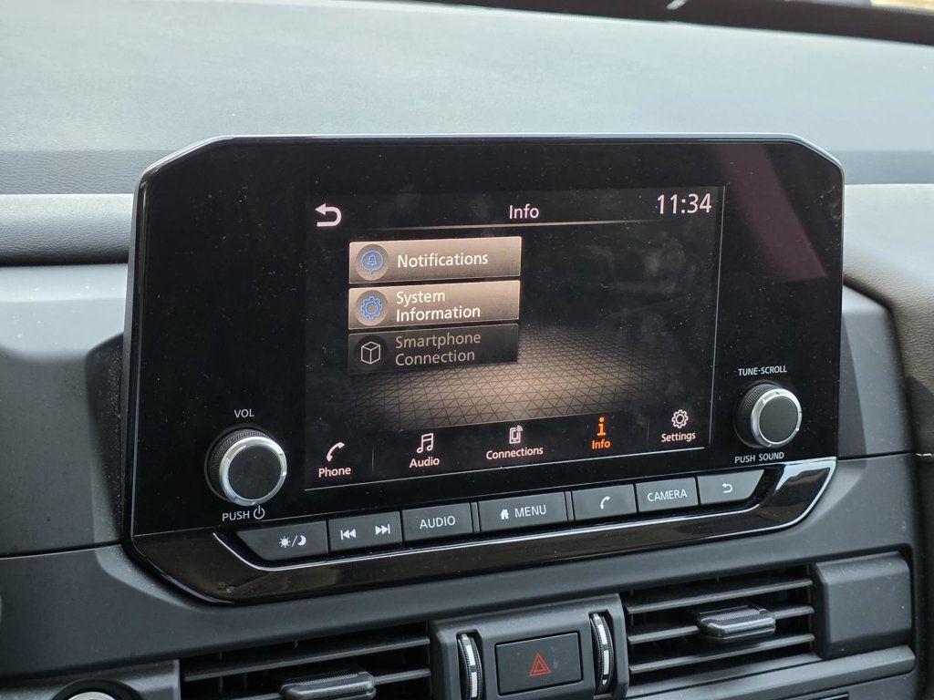 2023 Nissan Pathfinder S photo 11