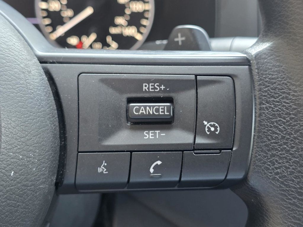 2023 Nissan Pathfinder S photo 24