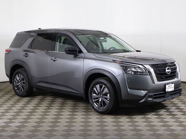 2023 Nissan Pathfinder S 4WD - 23005426 - 48
