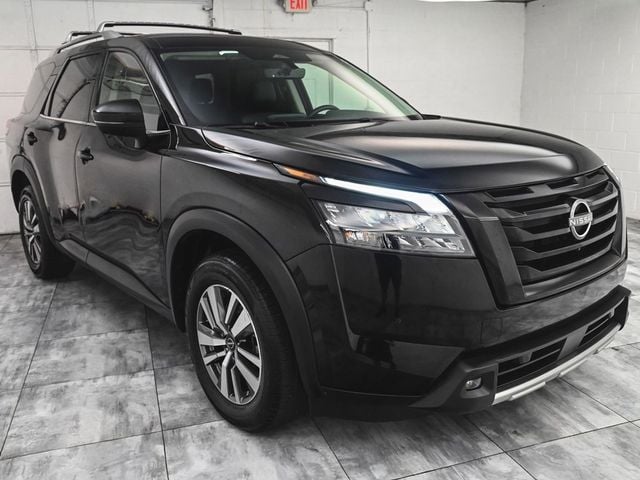 2023 Nissan Pathfinder SL - 22858637 - 2