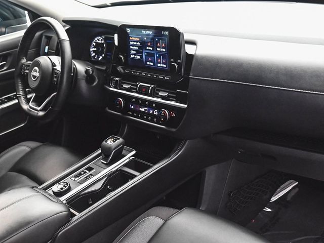 2023 Nissan Pathfinder SL - 22858637 - 34