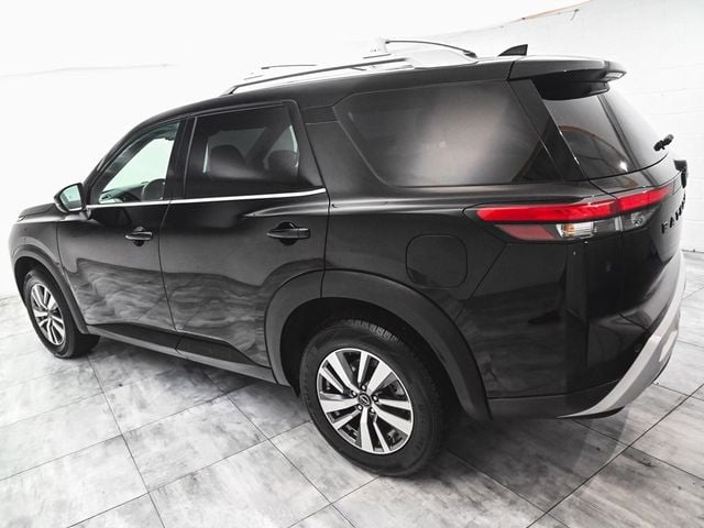 2023 Nissan Pathfinder SL - 22858637 - 3