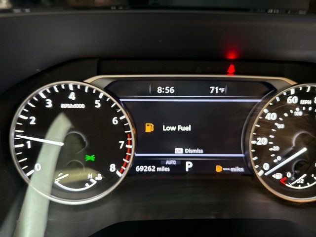 2023 Nissan Pathfinder SL 4WD - 22922640 - 13