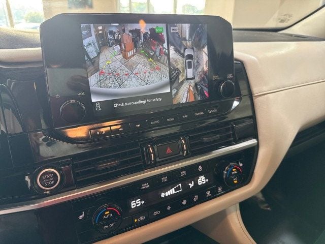 2023 Nissan Pathfinder SL 4WD - 22922640 - 15