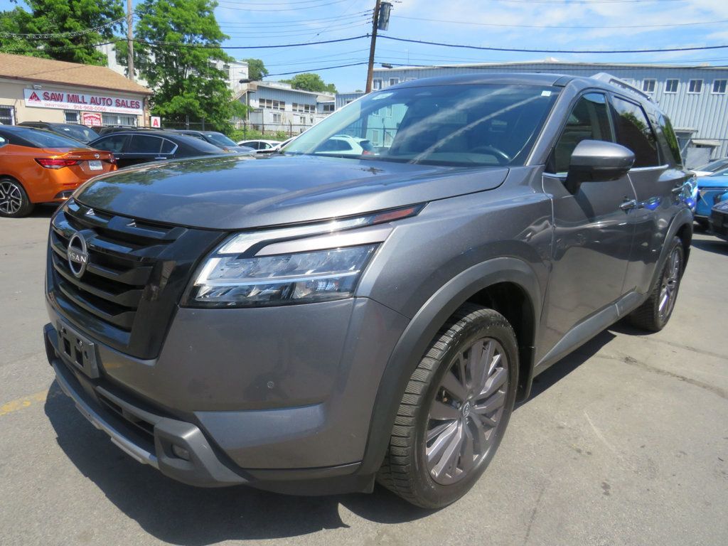 2023 Nissan Pathfinder SL 4WD - 23038229 | Video 1