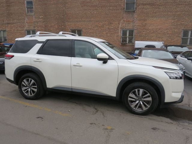 2023 Nissan Pathfinder SL 4WD - 23046513 - 2