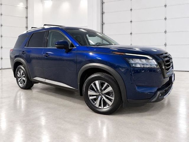 2023 Nissan Pathfinder SL 4WD - 23099433 - 13