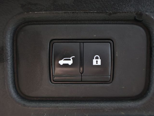 2023 Nissan Pathfinder SL 4WD - 23007602 - 23