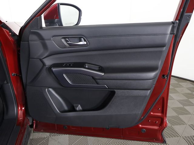 2023 Nissan Pathfinder SL 4WD - 23042640 - 24