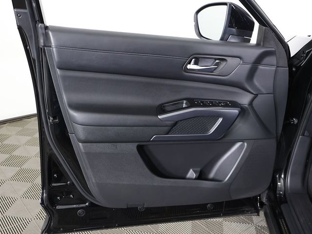 2023 Nissan Pathfinder SL 4WD - 23042643 - 26