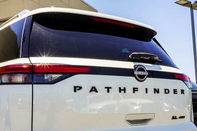 2023 Nissan Pathfinder SL 4WD - 23020362 - 12