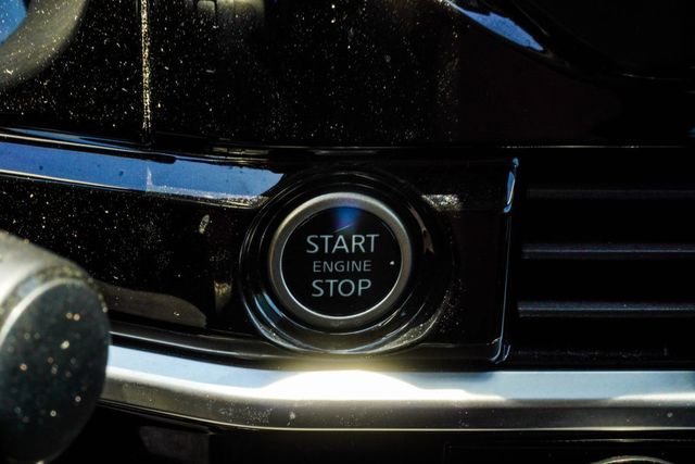 2023 Nissan Pathfinder SL 4WD - 23020362 - 21