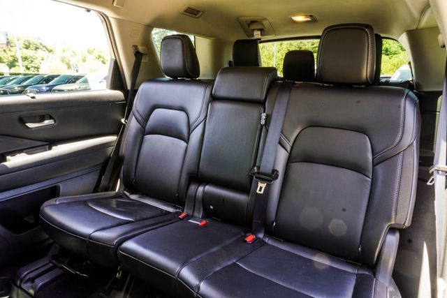 2023 Nissan Pathfinder SL 4WD - 23020362 - 36