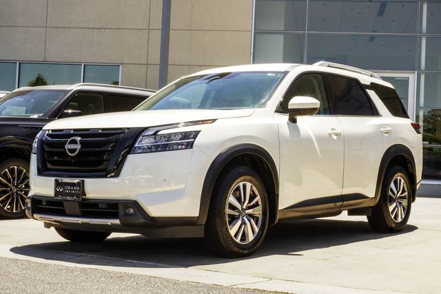 2023 Nissan Pathfinder SL 4WD - 23020362 - 6