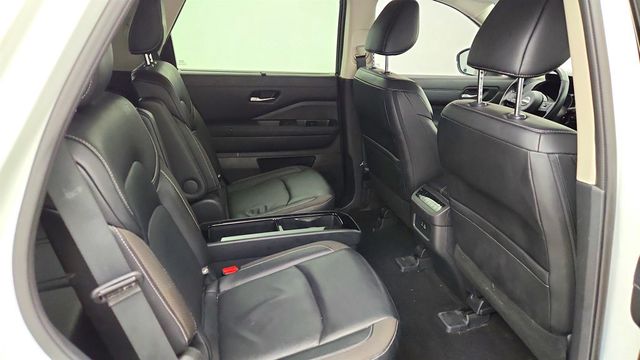2023 Nissan Pathfinder SL 4WD - 23006872 - 22