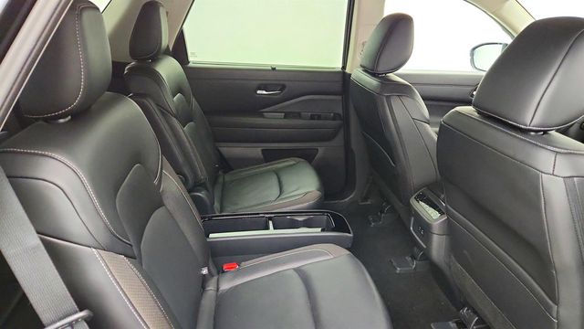 2023 Nissan Pathfinder SL 4WD - 23026282 - 22