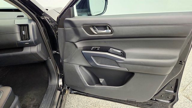 2023 Nissan Pathfinder SL 4WD - 23026282 - 25