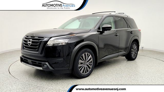 2023 Nissan Pathfinder SL 4WD w/ Premium & Black Packages - 23014143 - 0