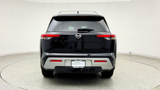 2023 Nissan Pathfinder SL 4WD w/ Premium & Black Packages - 23014143 - 5