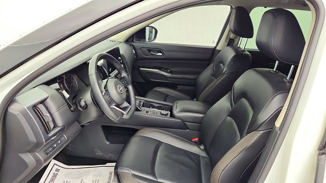 2023 Nissan Pathfinder SL 4WD w/ Premium Package - 23006872 - 19