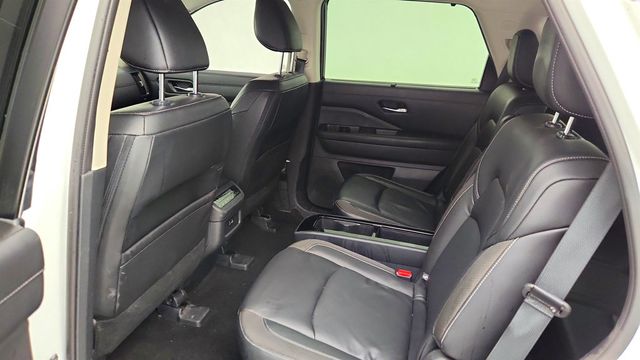 2023 Nissan Pathfinder SL 4WD w/ Premium Package - 23006872 - 20