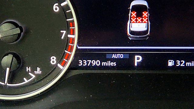 2023 Nissan Pathfinder SL 4WD w/ Premium Pkg & Black Pkg - 23026282 - 14