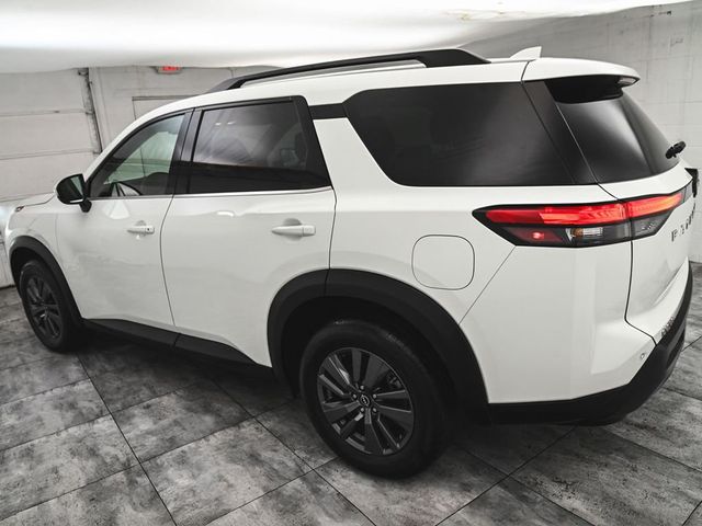 2023 Nissan Pathfinder SV - 22990730 - 3