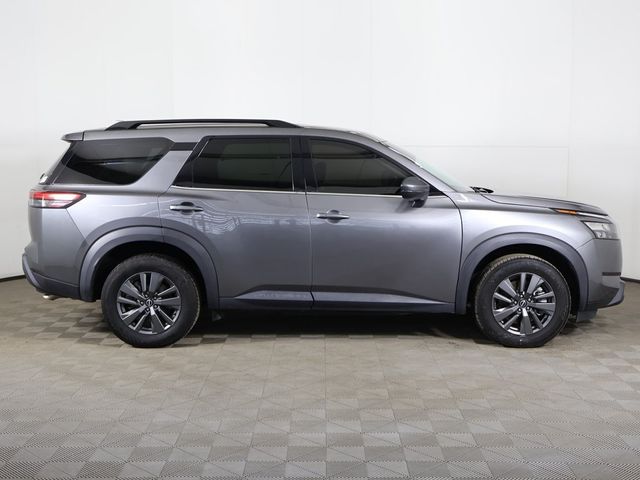 2023 Nissan Pathfinder SV 4WD - 22978630 - 17