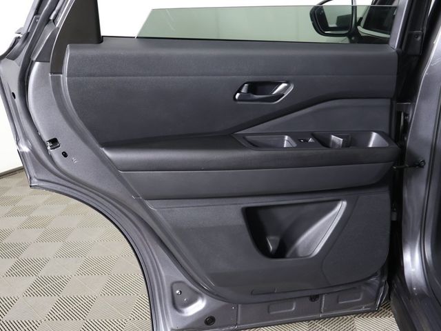 2023 Nissan Pathfinder SV 4WD - 22978630 - 23