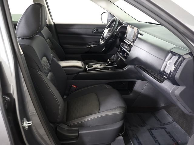 2023 Nissan Pathfinder SV 4WD - 22978630 - 30