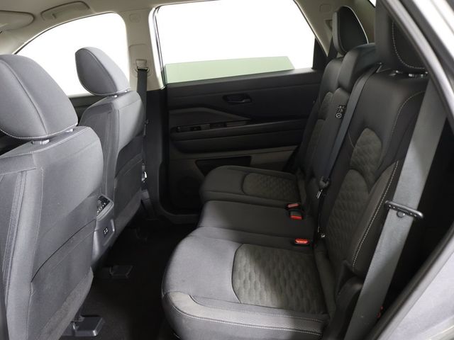 2023 Nissan Pathfinder SV 4WD - 22978630 - 32